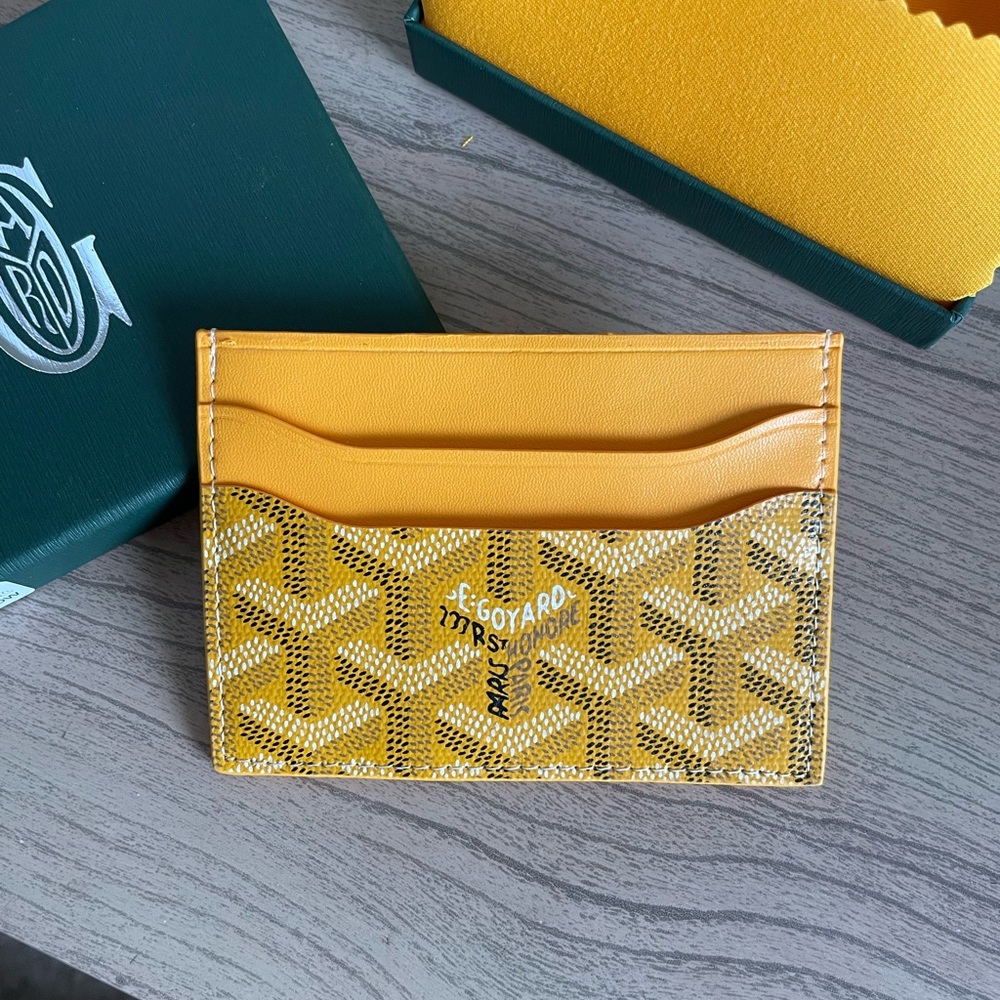 Gorgeous Yellow Card Holder - Purchased from Vendor in Paris (likely NA)